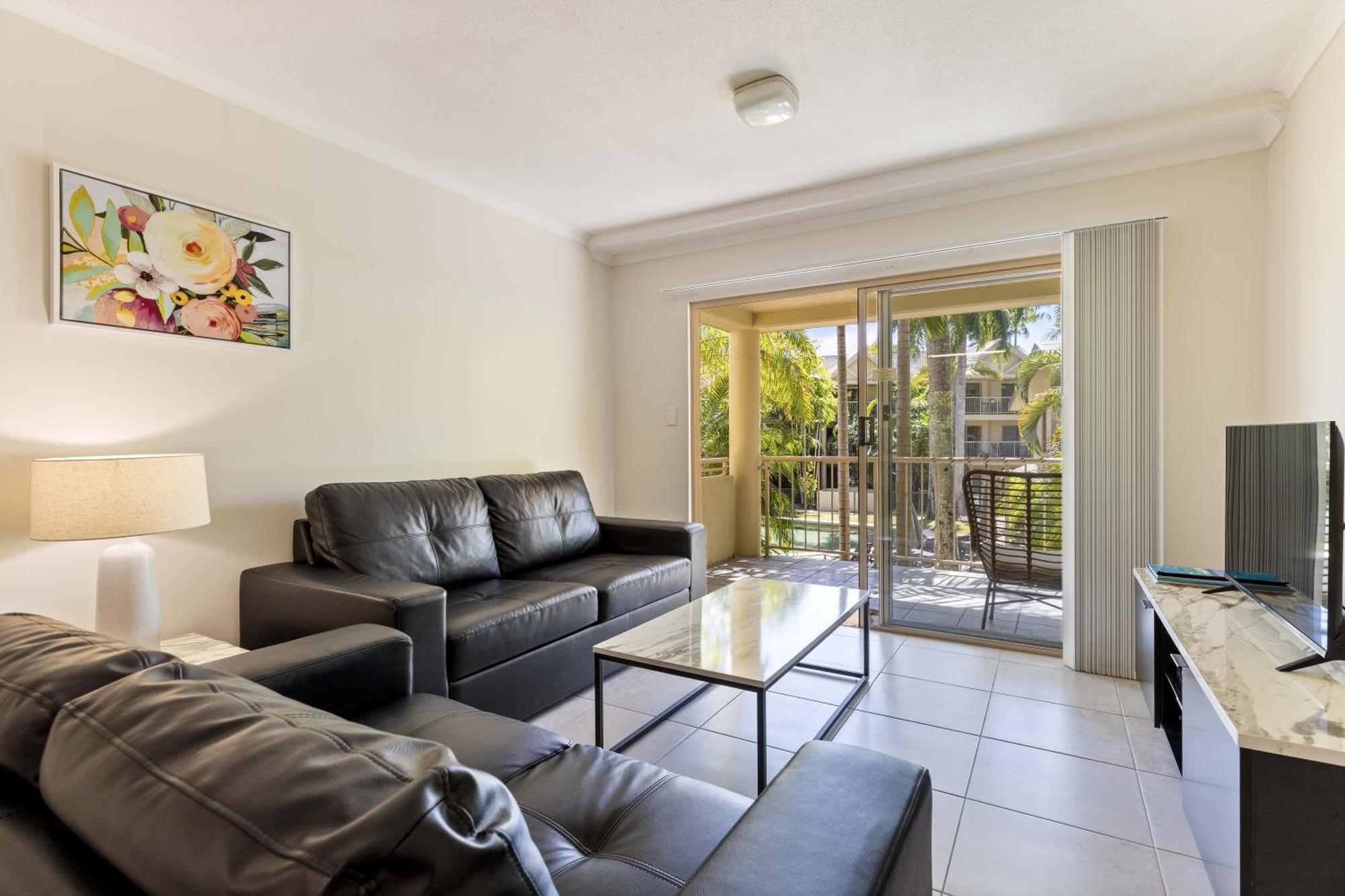 Port Douglas Sands Resort Екстер'єр фото