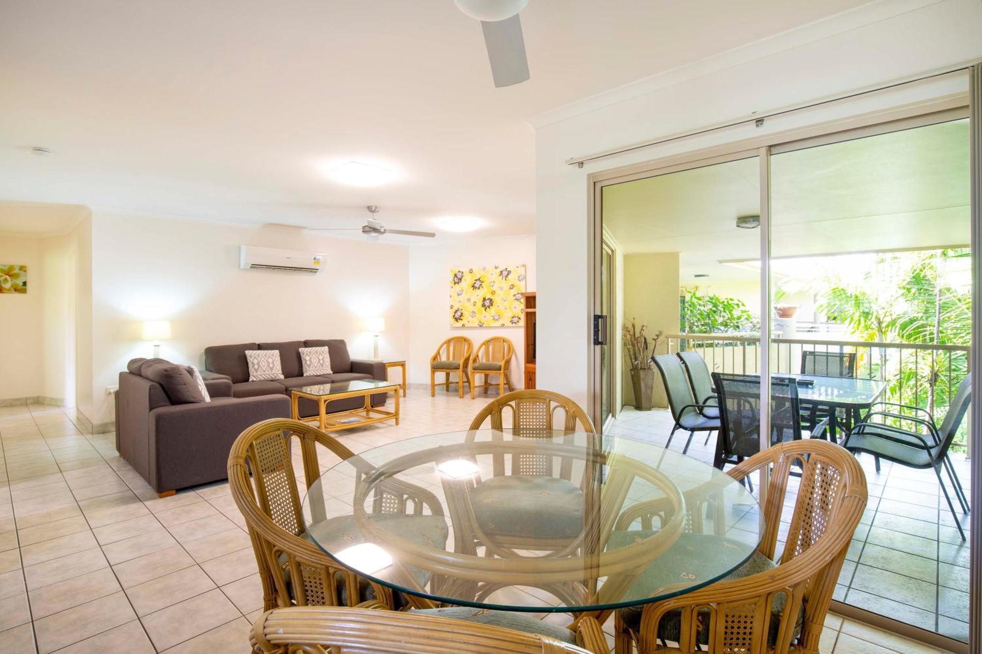 Port Douglas Sands Resort Екстер'єр фото